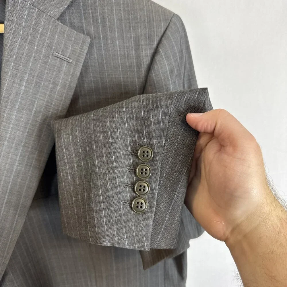 Geoffrey Beene Super‎ 100’s Wool Blazer 42L Gray Pinstripe 2 Button Sport Coat